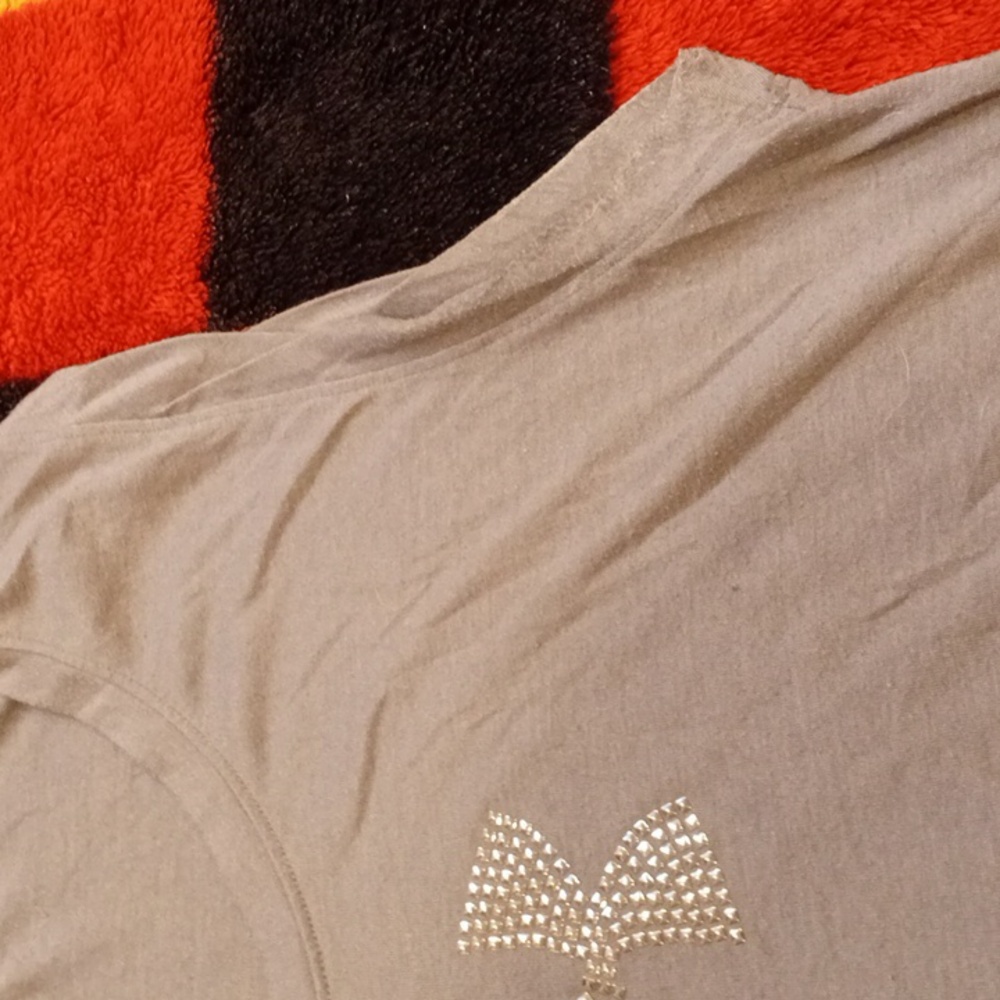 Under Armour Rhinestone Tanktop (M/L) - Picture 5 of 5